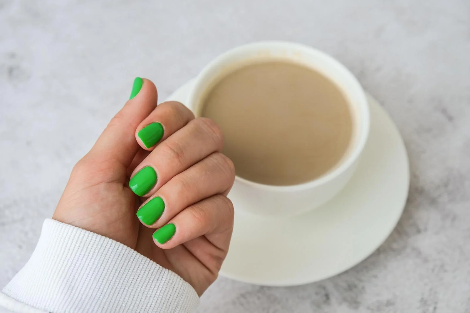 Rebuilding Nail Strength After Gel Polish This Summer