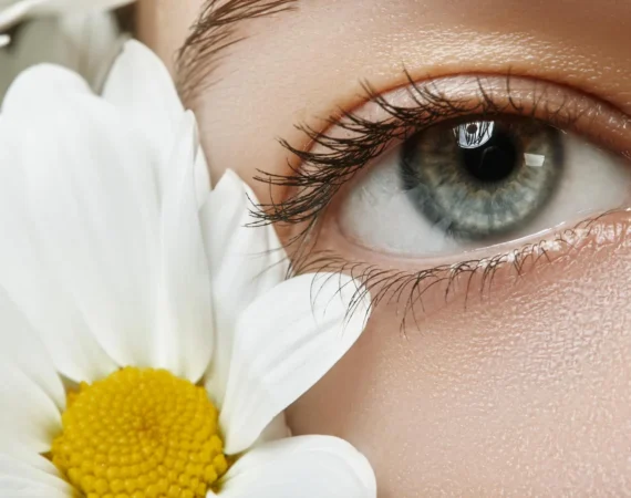 46837110_beautiful-female-eye-clean-skin-fashion-natural-make-up-good-vision-spring-natural-look-with-chamomile-flowers | Beauty by Ruth Summer Lashes