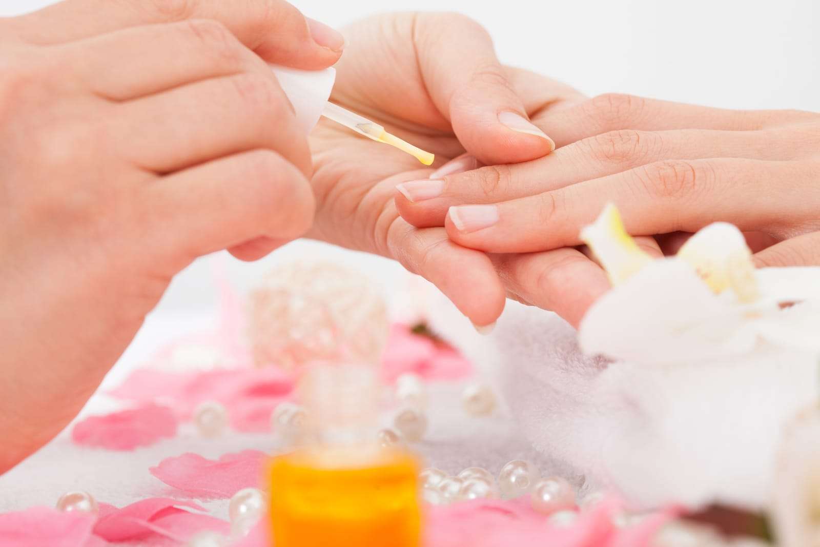 Why Nail Varnish Is Making a Comeback in Modern Beauty