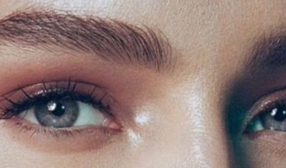 A professional Semi Permanent Make Up procedure being performed at Beauty by Ruth Liverpool for perfectly defined eyebrows.