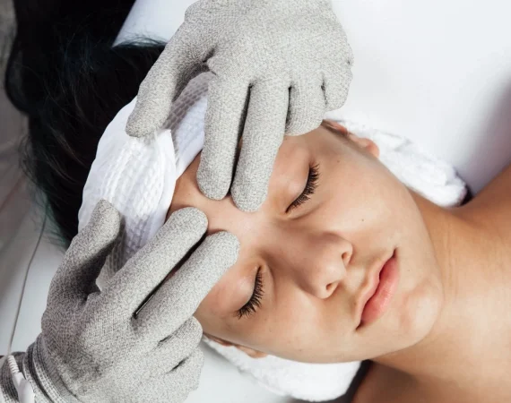 Liverpool Сrystal Clear Facial