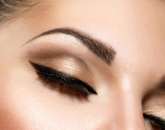 Beauty by Ruth Creates Perfect Powder Brows